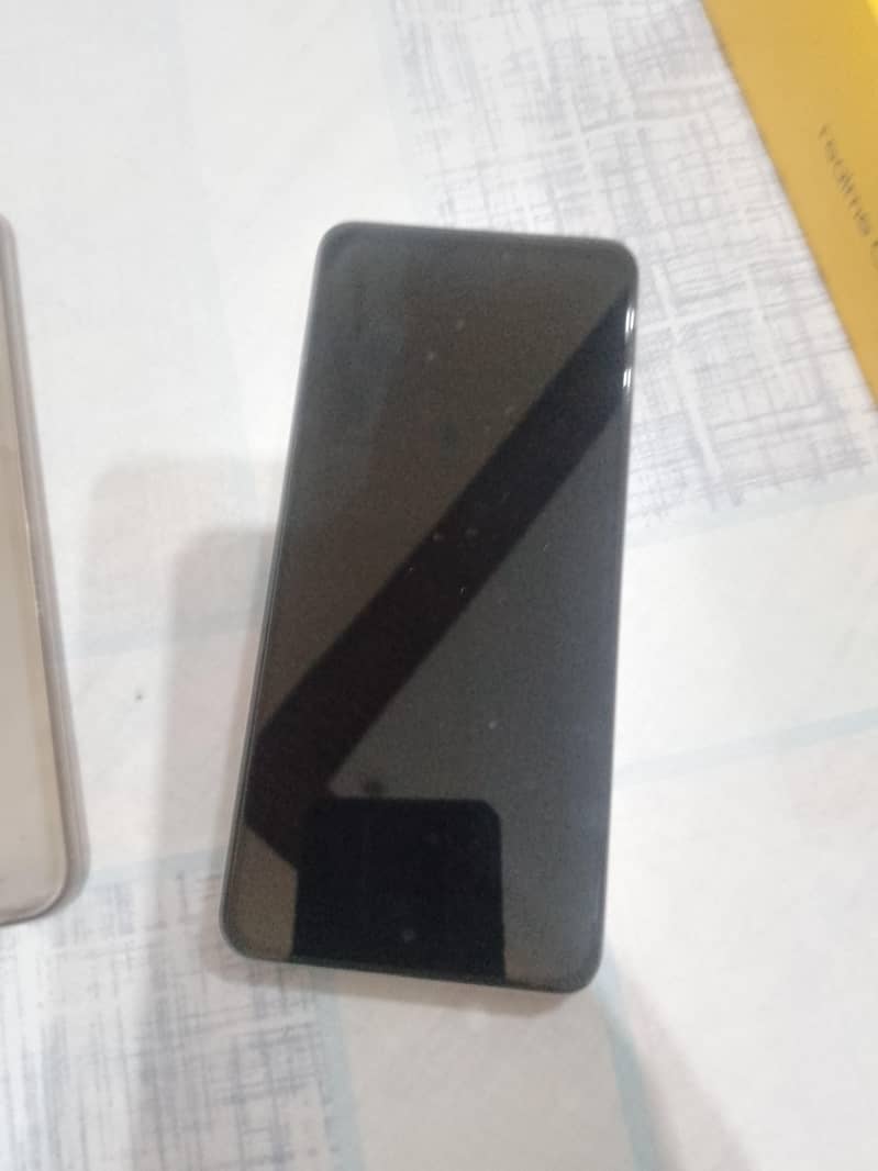 Realme C71 4
