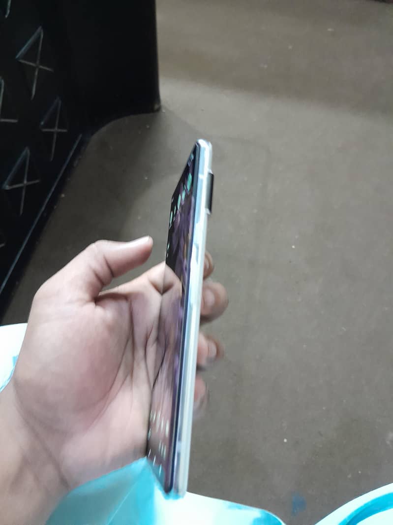 Google Pixel 6 Pro 2