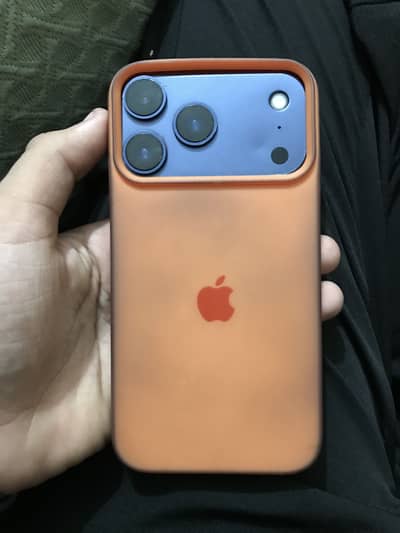 iPhone XR convert 17pro 64GB