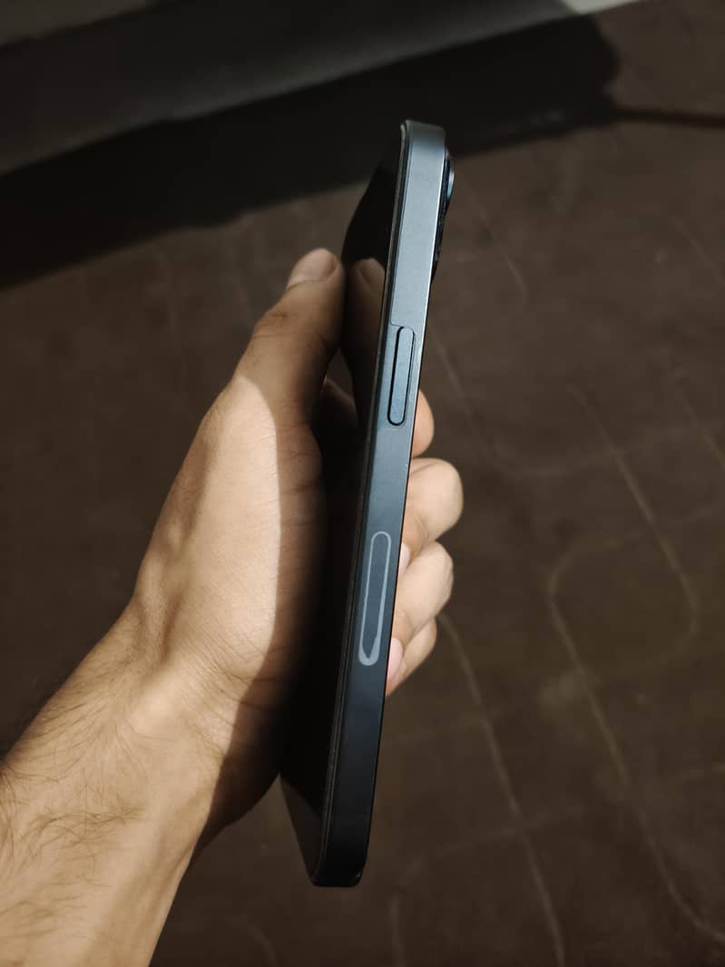 Apple iPhone 14 2
