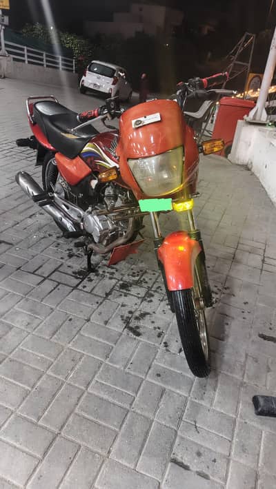 honda dexlue CG 125