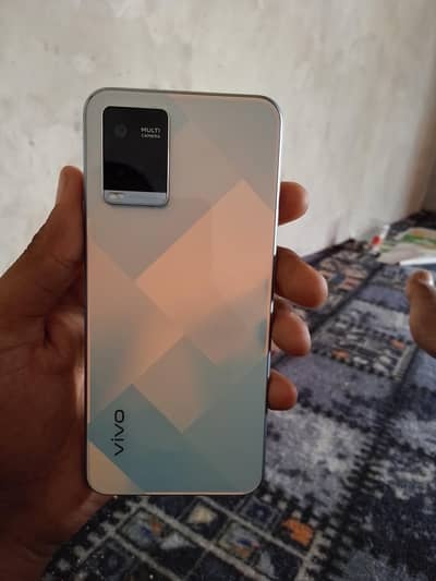 Vivo Y21