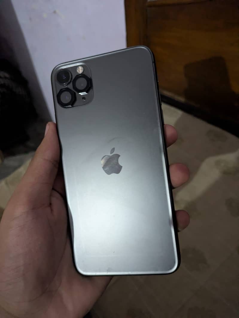 Apple iPhone 11 Pro Max 0