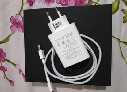 Vivo x200 Pro RAM memory 16/512/gp official PTA