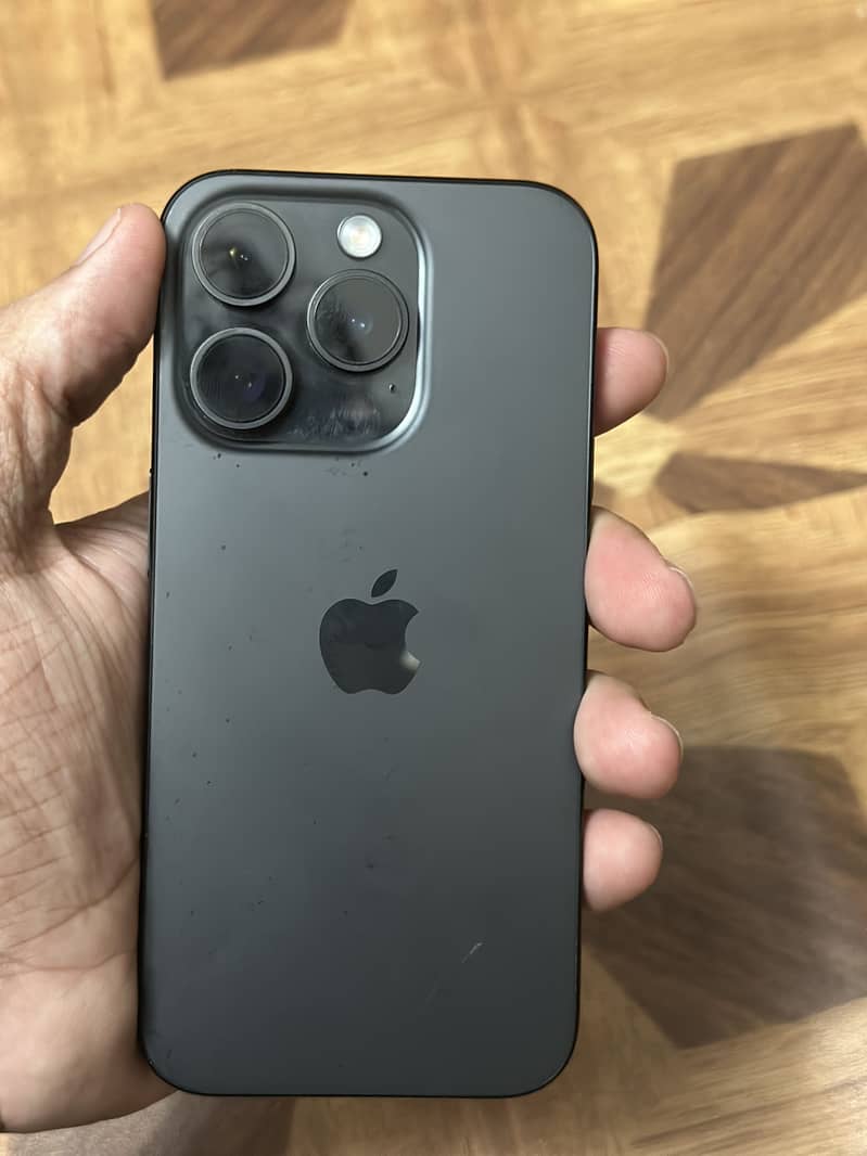 Apple iPhone 15 Pro 5