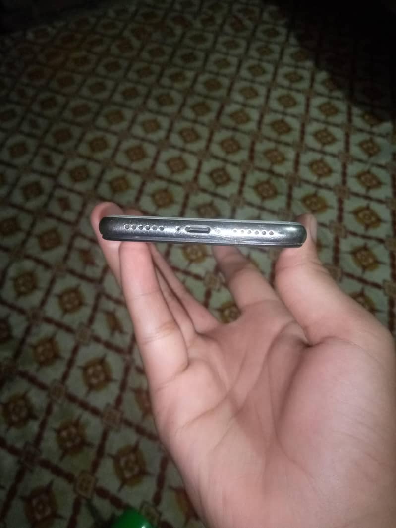 Apple iPhone X 2