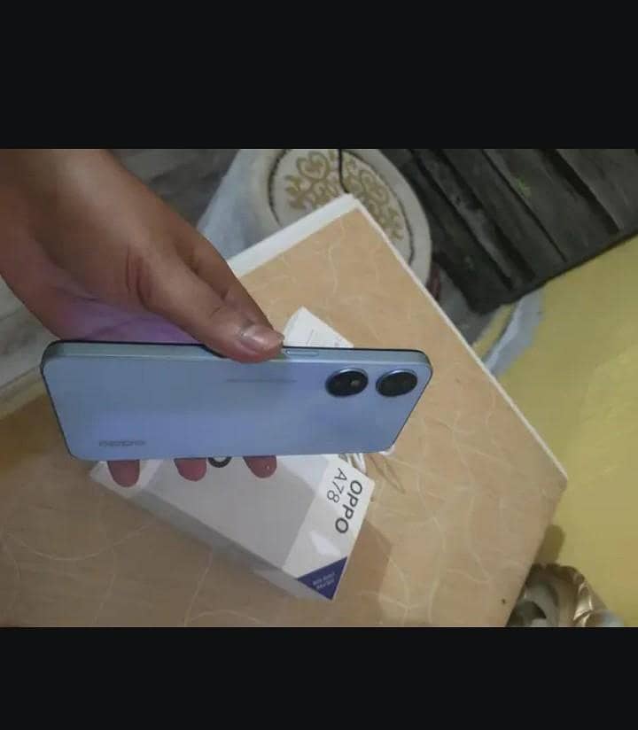 OPPO A78 2