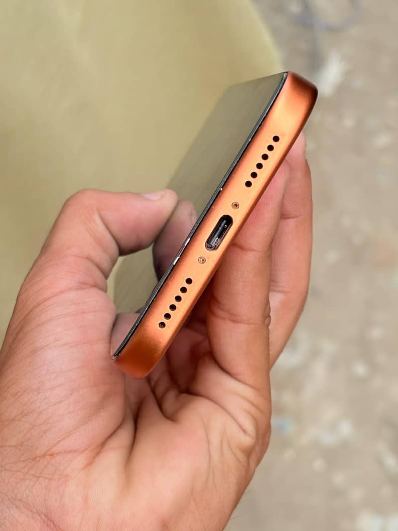 iPhone 17 pro Max 2