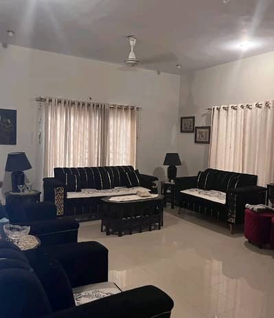 Prime Location House Sized 400 Square Yards Is Available For Sale In Federal B Area - Block 13