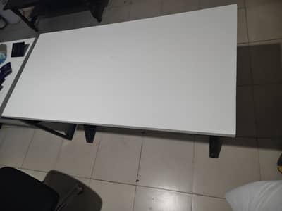 Freelance Office Table