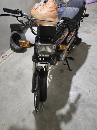 Super star CD 70cc bike 