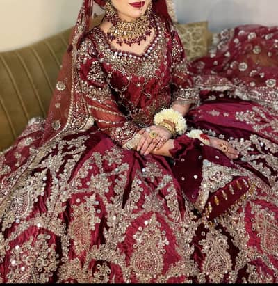 Bridal dresses| wedding dress | barat lehnga| bride dress