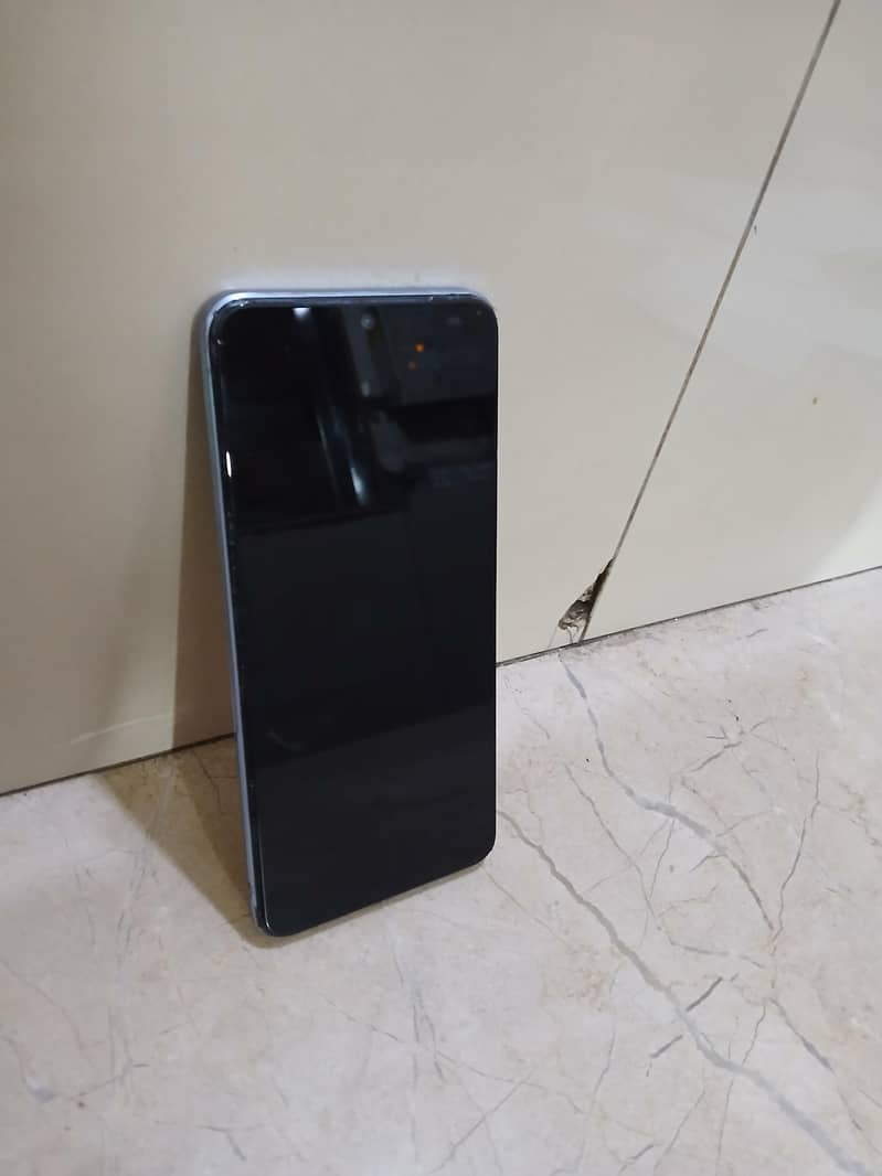 Vivo V21 1