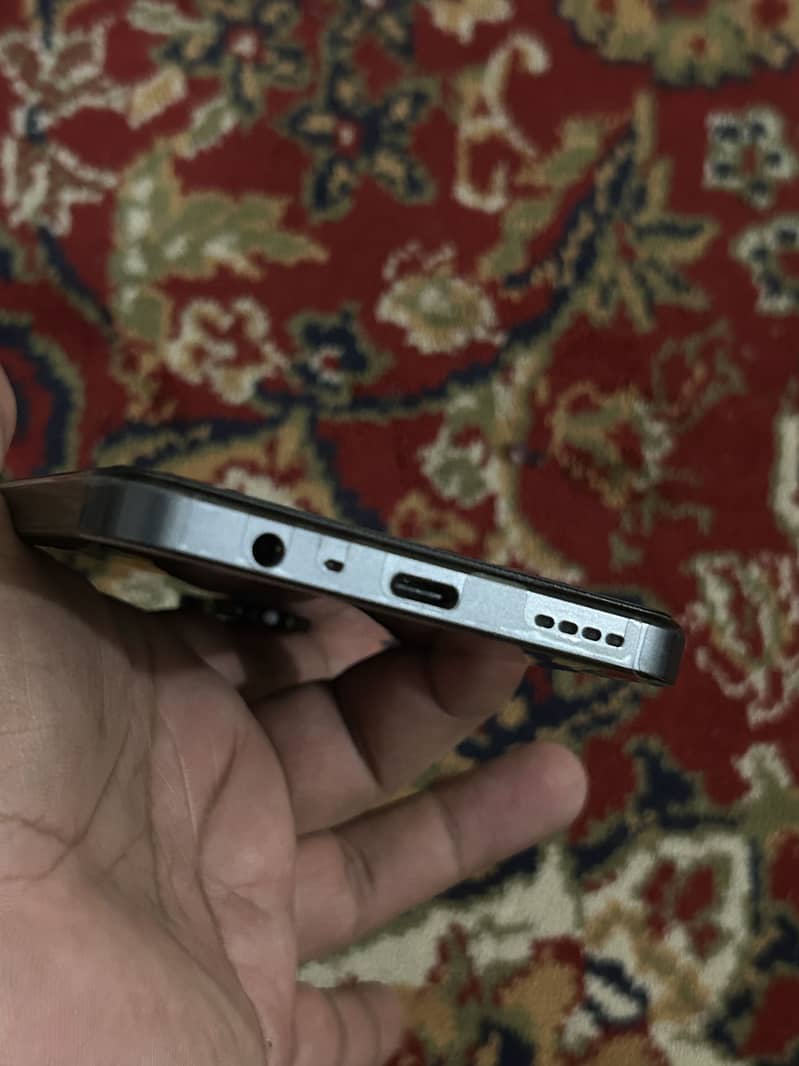 Realme Note 60x 4