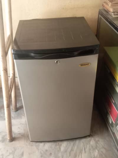 orient fridge good condition
