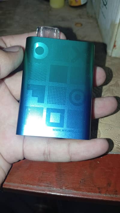 new pod for sale with box only 1 day used urgent sale 18+