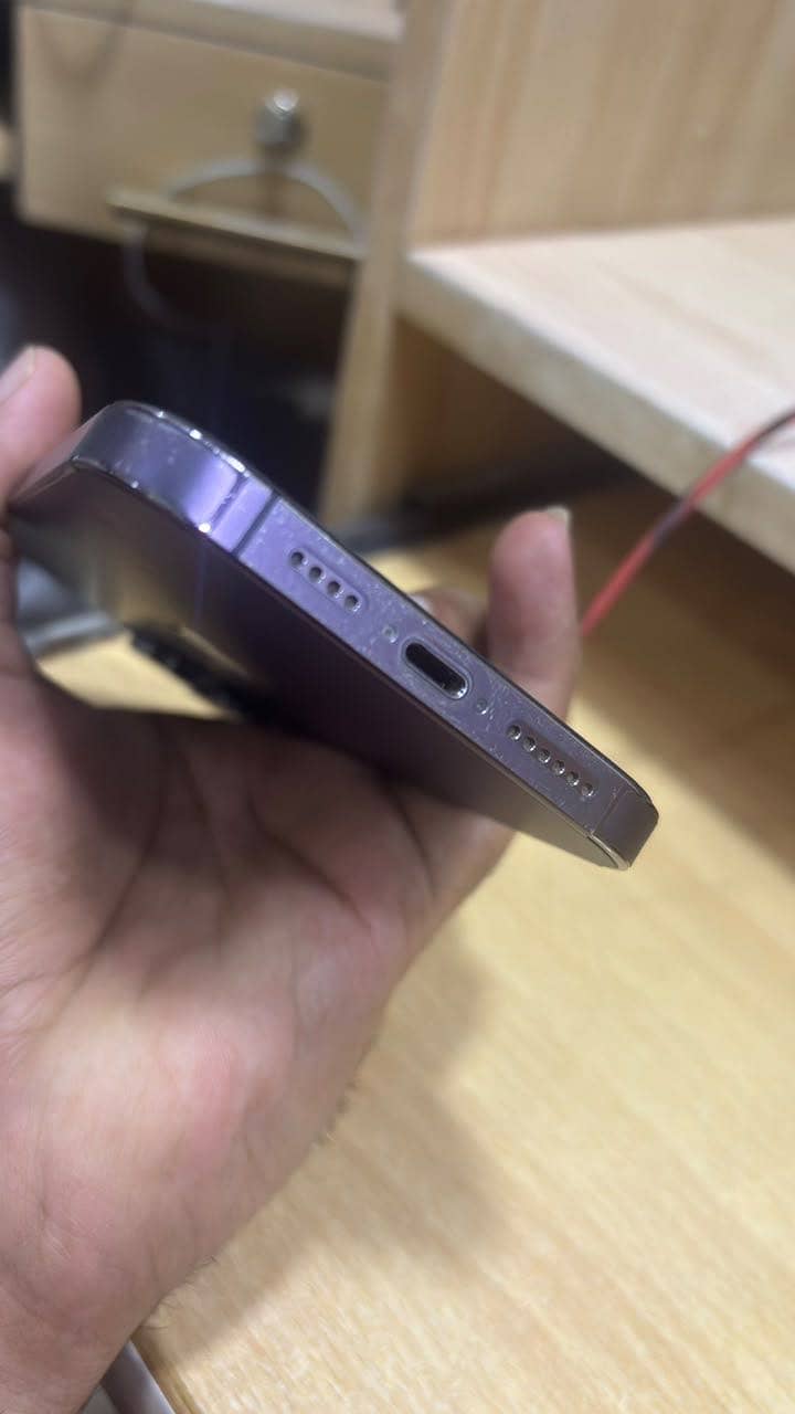 Apple iPhone 14 Pro Max 3