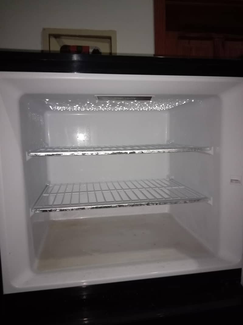 Refrigerator 5
