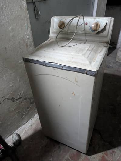 Diamond spiner machine