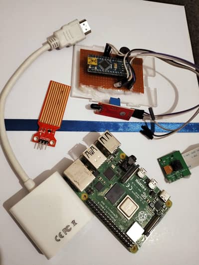 Raspberry Pi 4 Model B (1GB) + Arduino Nano + 5MB Webcam + Cables