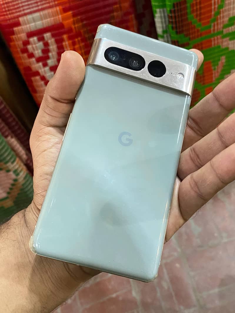Google pixel 7pro 3