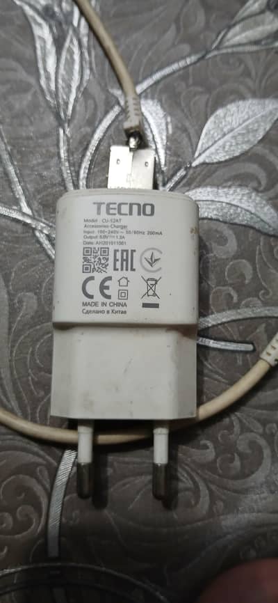 TECHNO Adapter with type-c cable
