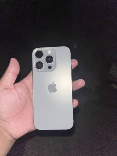 Apple iPhone 15 Pro