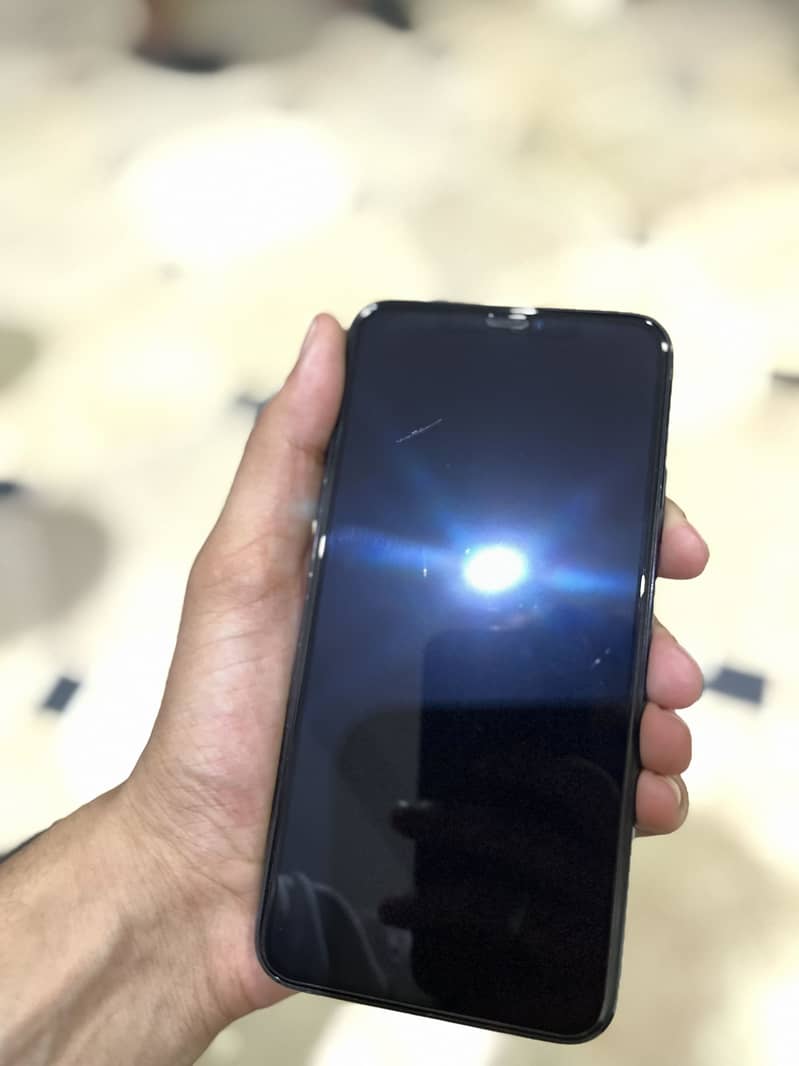 iPhone 11 Pro Max 3
