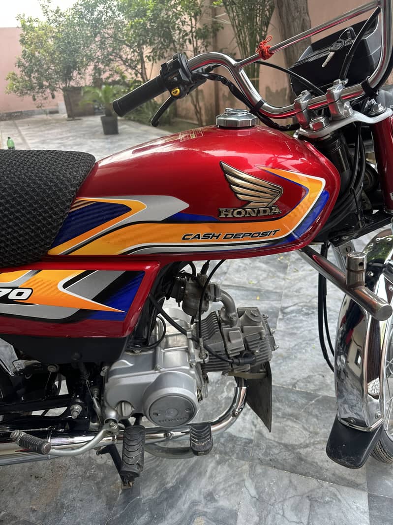 Cd 70 baike 4