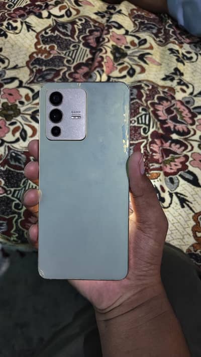 Vivo V23