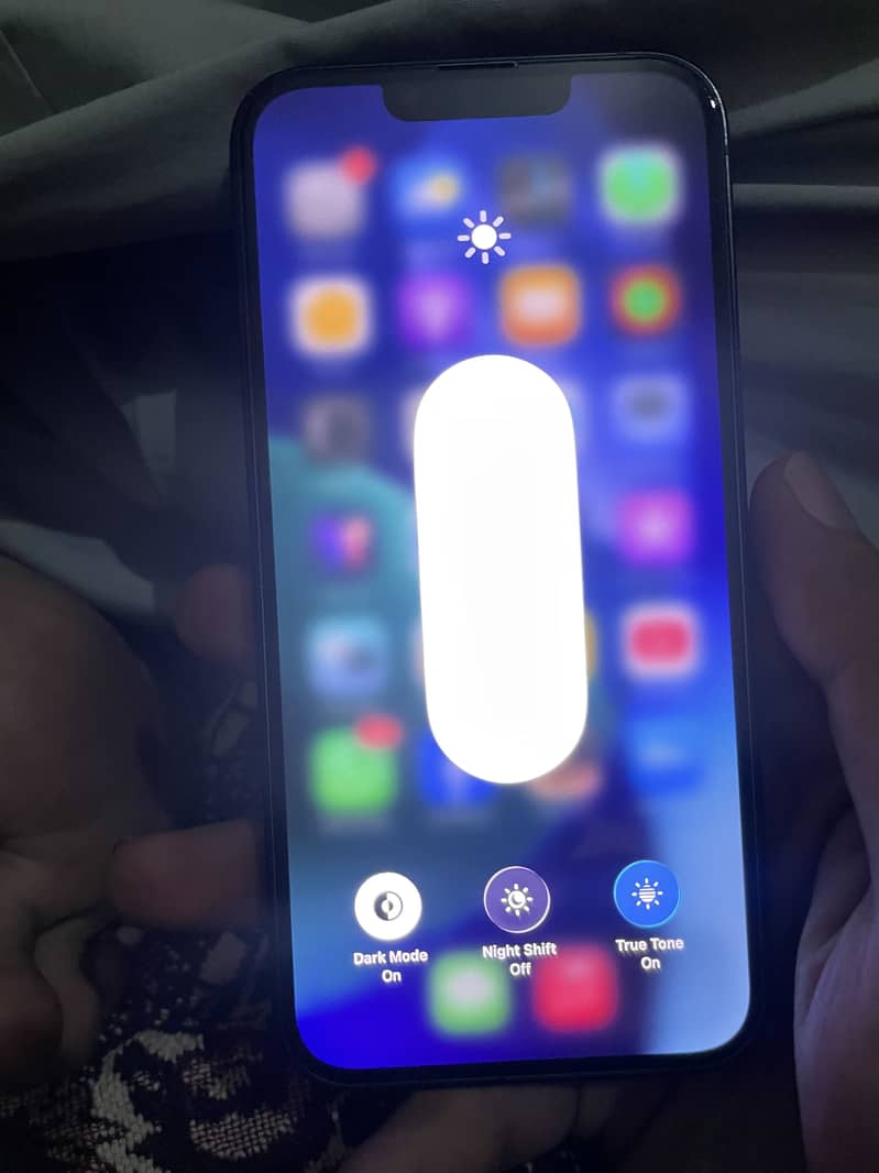 Apple iPhone 14 1