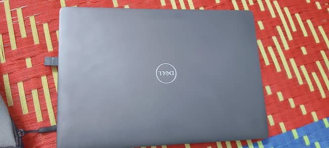 Dell i5-8th Generation / 238 GB Hard / 16 GB RAM / 128 MB Grafic Card