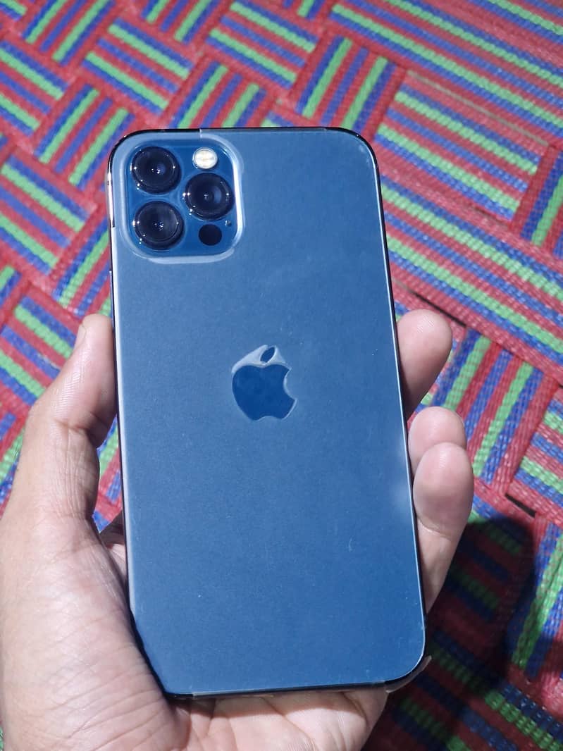 Apple iPhone 12 Pro 0