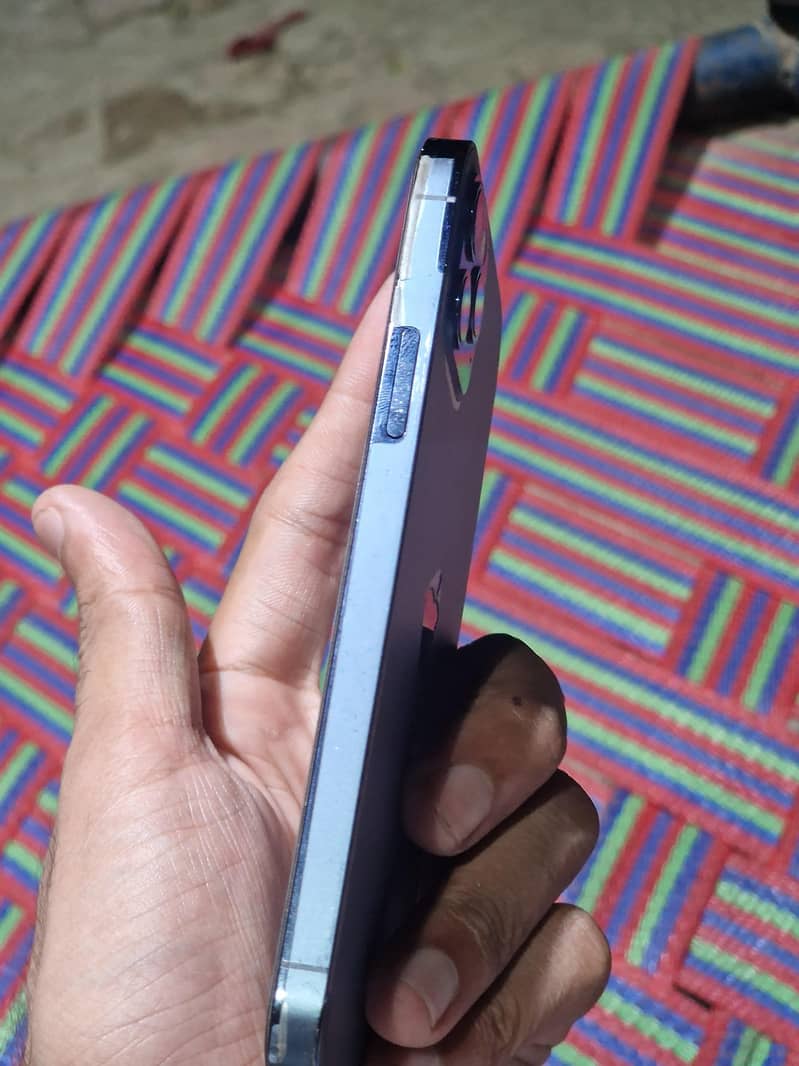 Apple iPhone 12 Pro 6