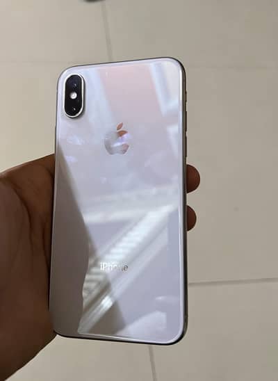iPhone X