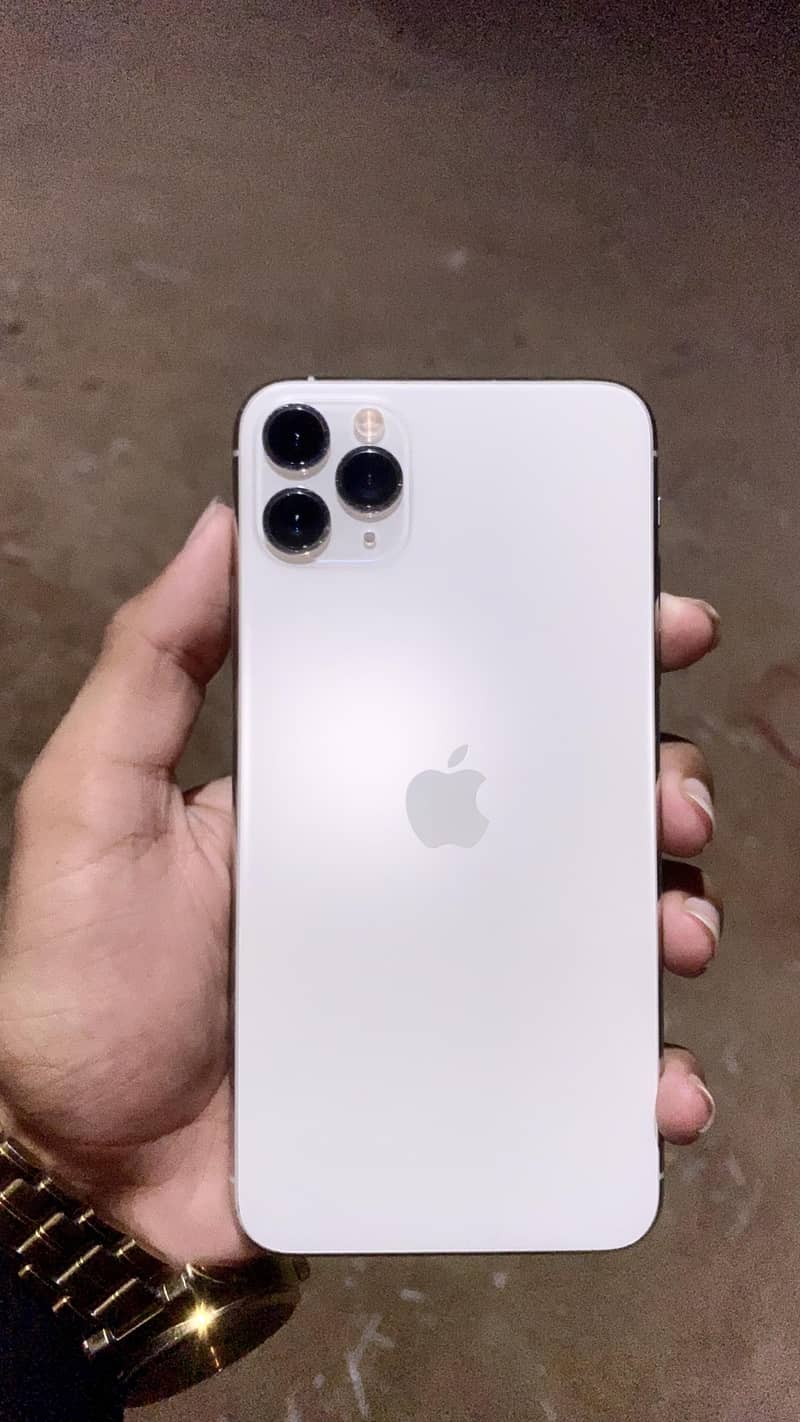Apple iPhone 11 Pro Max 0