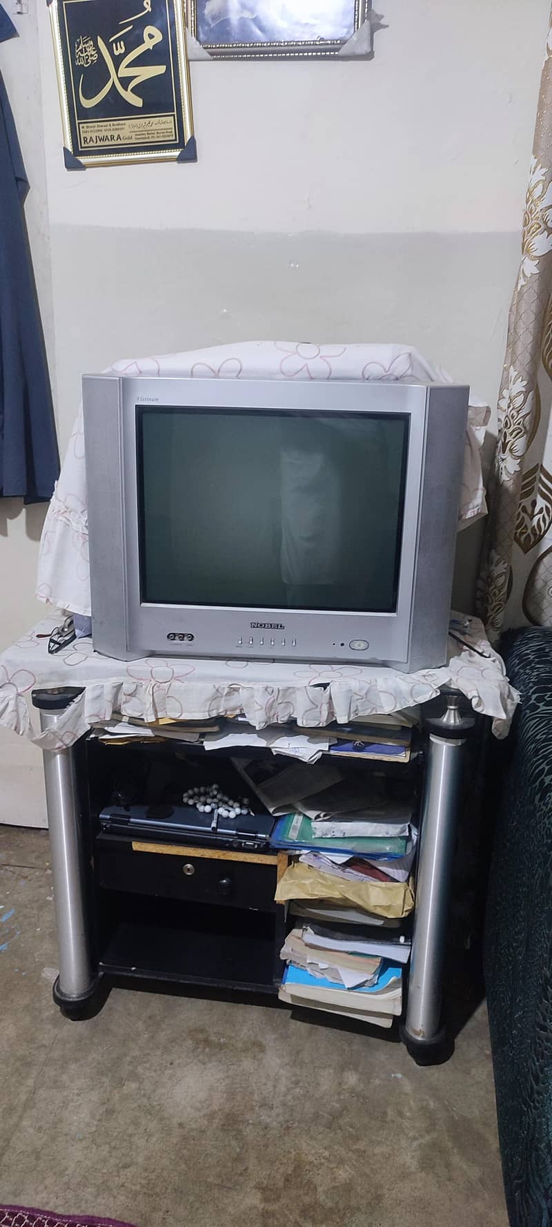TV with Table 0