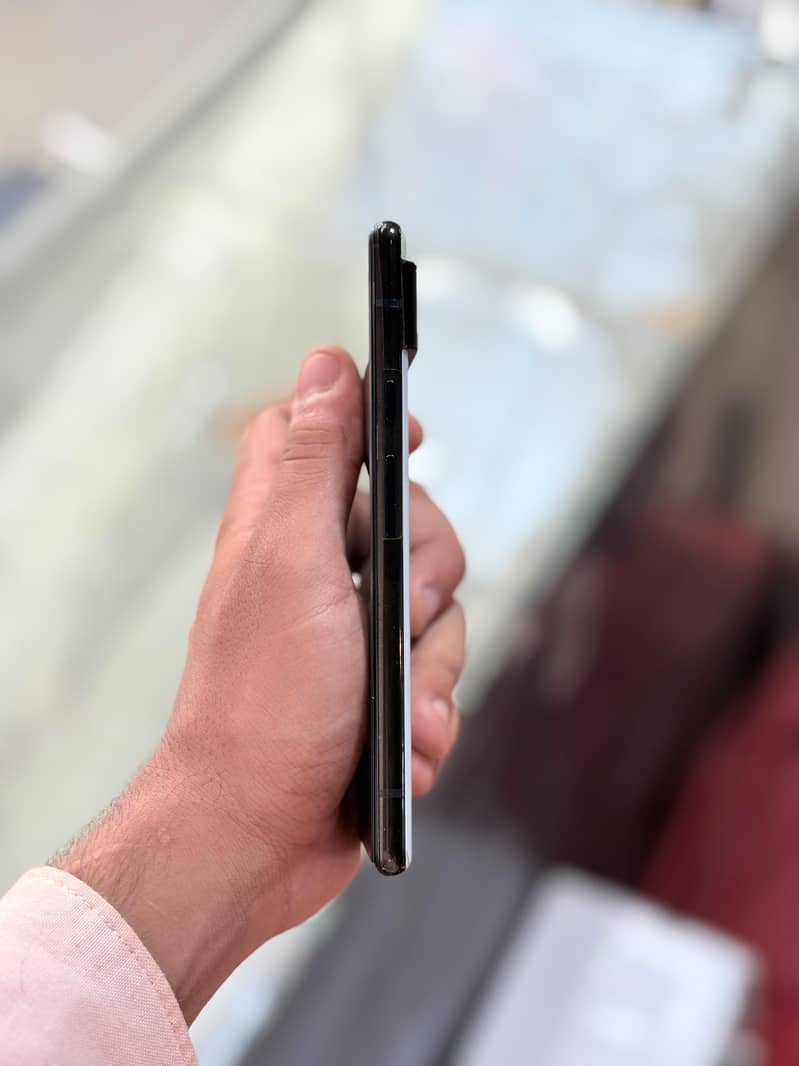 Google Pixel 6 5