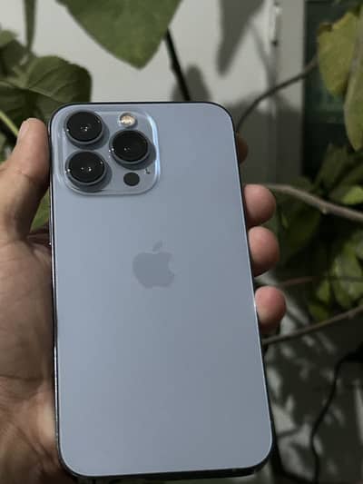 Apple iPhone 13 Pro
