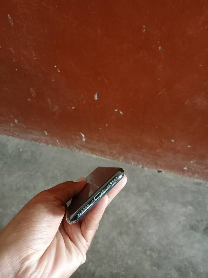 Apple iPhone X 1