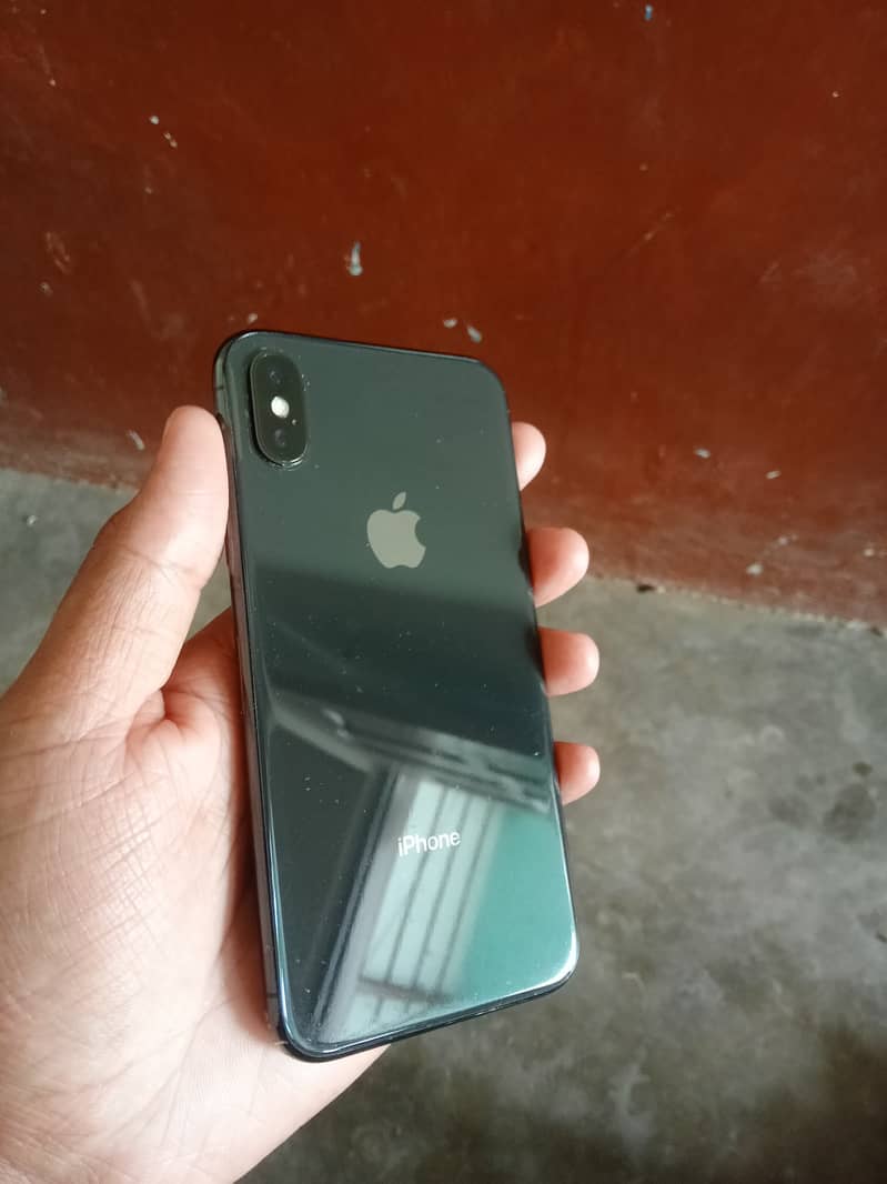 Apple iPhone X 5