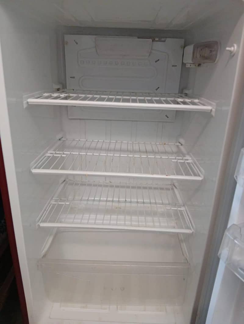 Fridge (pel) 1