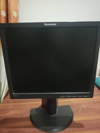 16-17 inch Lenovo 9417-HC2 LCD for sale