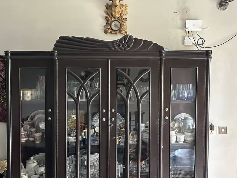 Crockery Showcase 1