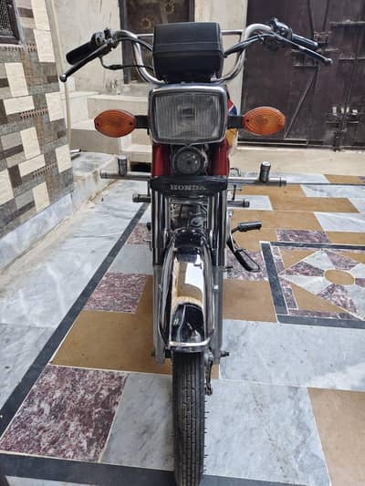 Honda CD 70 cc 0326/75/44/872/urgent for sale model 2005