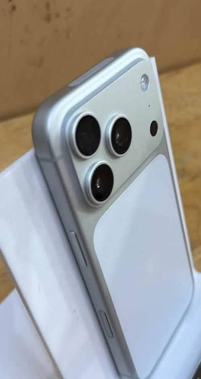 i Phone 8plus, 11,12,13,14,15 pro max on instalment Whatsap 3224144692
