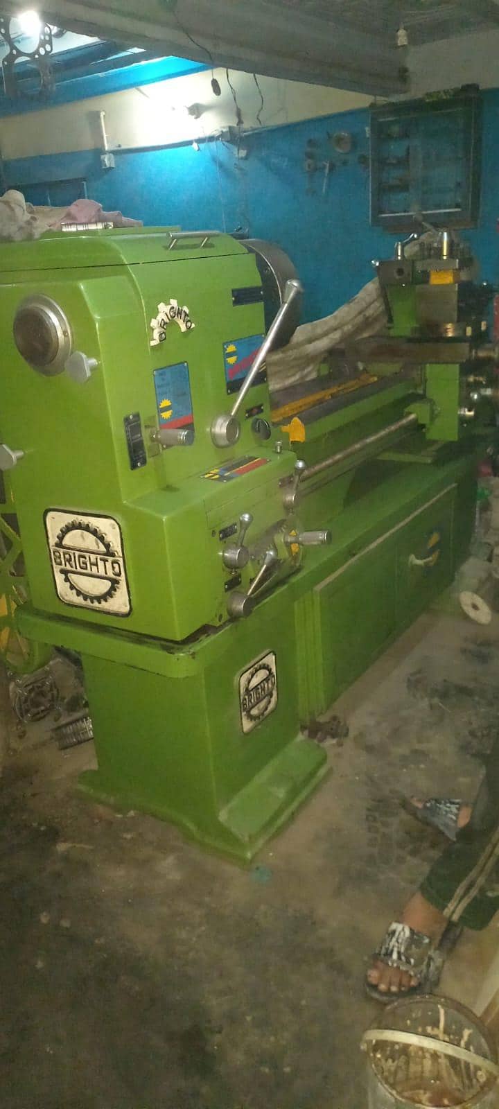 Brighto lathe machine 0