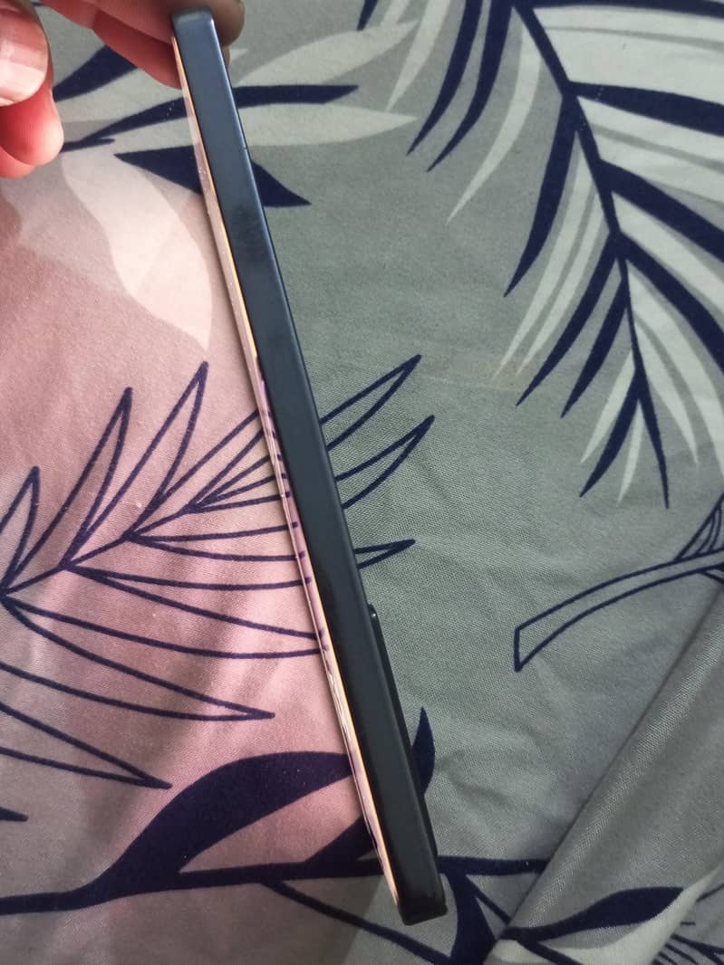 Infinix Note 40 6