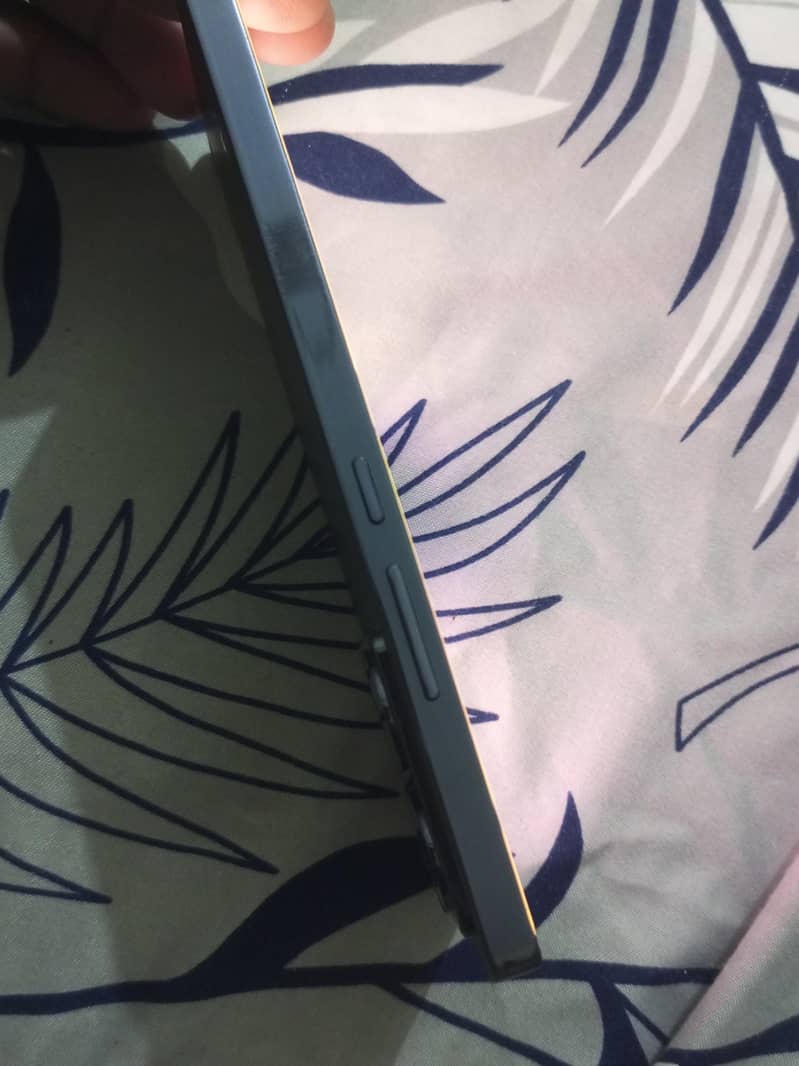 Infinix Note 40 9
