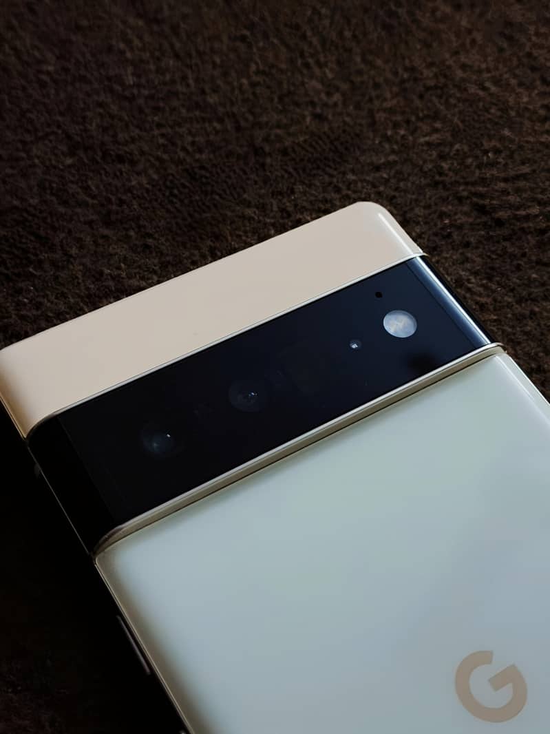 Google Pixel 6 Pro - 10/10 2